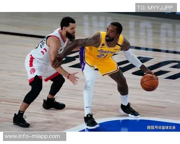 本赛季三分球命中率40以上球员排名前四克尼佩尔穆雷领衔榜单