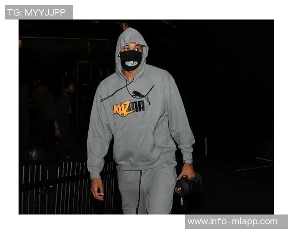 库兹马三分球失准表现低迷仅得9分4板正负值惨淡创赛季新低