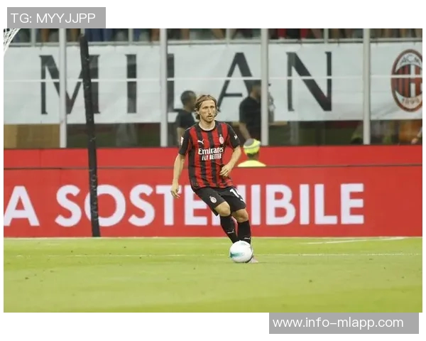 马内全场表现全面关键传球与对抗数据突出助球队发挥